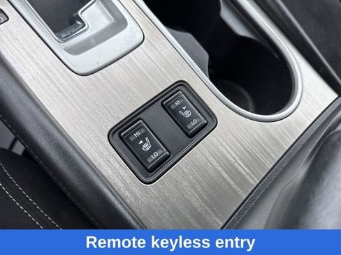 Used 2018 Nissan Murano SV AWD/4WD image 15