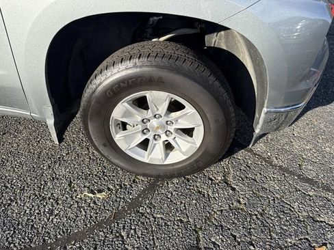 Used 2025 Chevrolet Silverado 1500 LT image 12