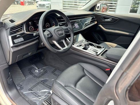 Used 2023 Audi Q8 Premium Plus w/ Premium Plus Package AWD/4WD image 18