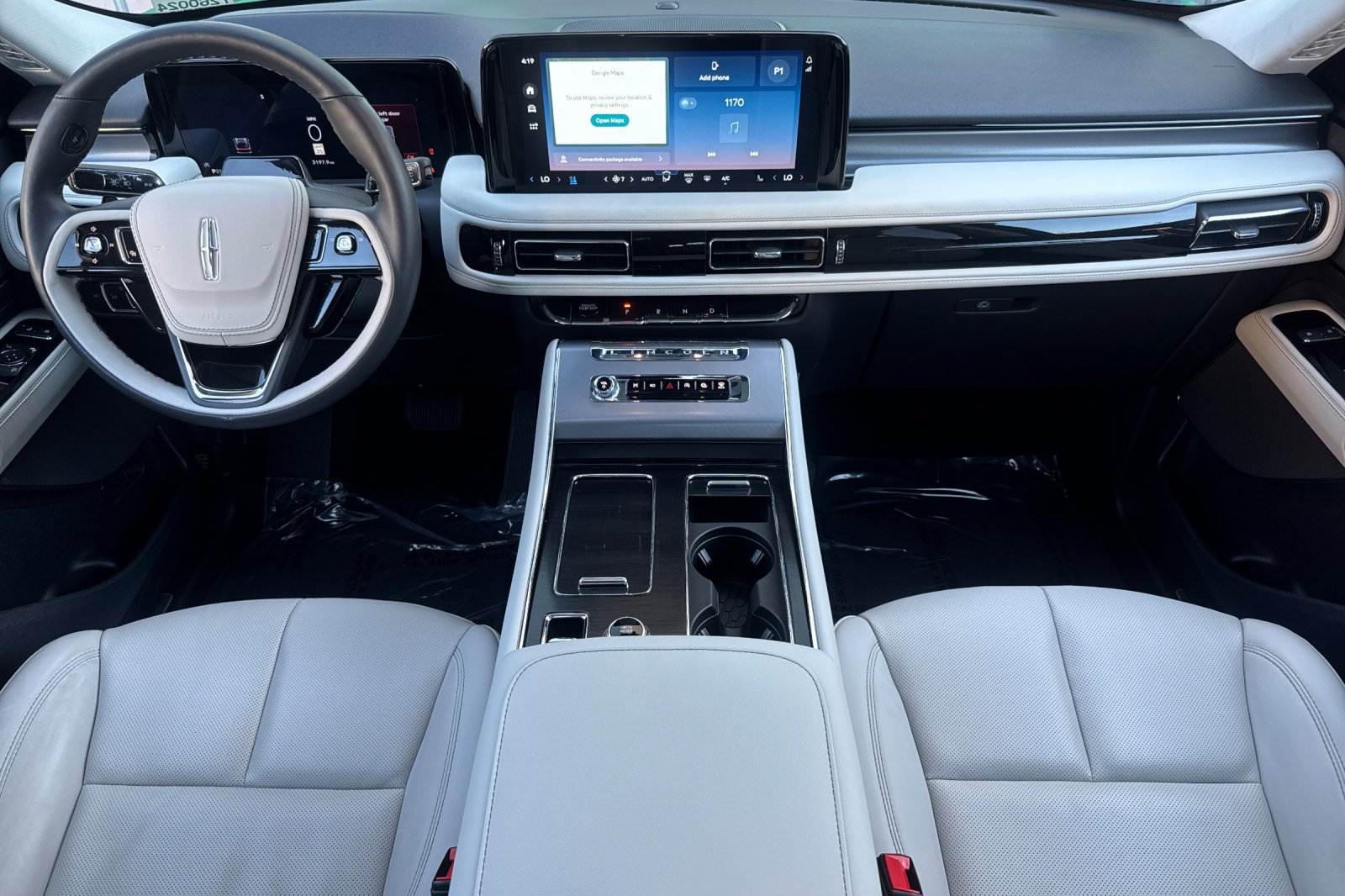 Used 2026 Lincoln Aviator AWD w/ Jet Appearance Package image 13