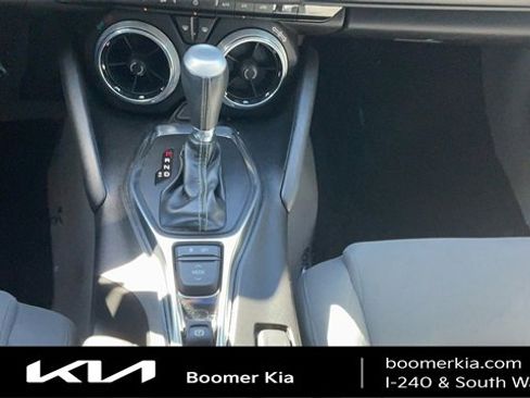 Used 2020 Chevrolet Camaro LT image 19