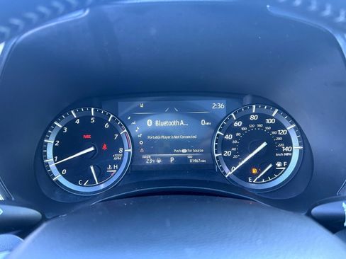 Used 2021 Toyota Highlander Platinum image 14