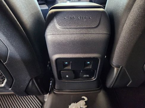 Used 2023 Ford Bronco Badlands AWD/4WD image 39