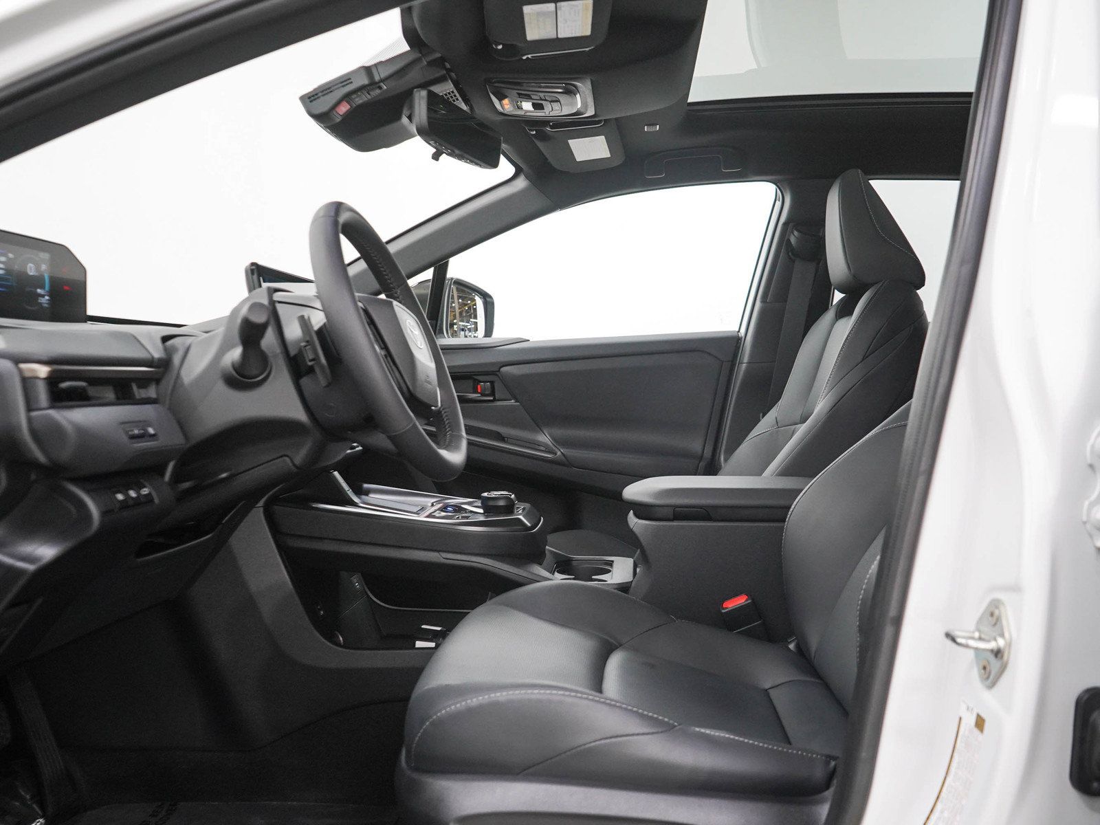Certified 2026 Toyota bZ AWD/4WD image 22