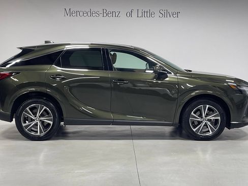 Used 2023 Lexus RX 350 Premium w/ Accessory Package AWD/4WD image 7