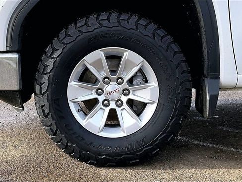 Used 2022 GMC Sierra 1500 SLE AWD/4WD image 12