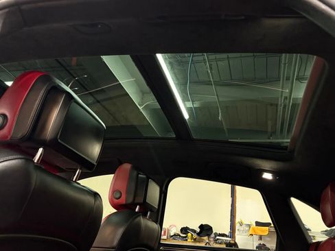 Used 2017 Porsche Macan GTS image 10