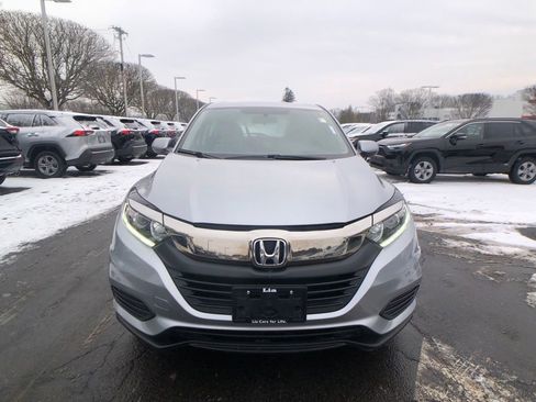 Used 2022 Honda HR-V LX image 2