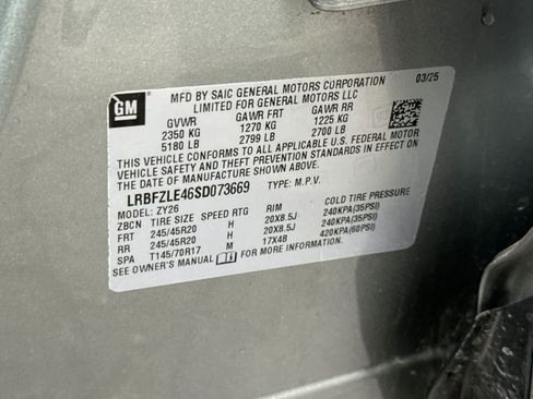 Used 2025 Buick Envision Sport Touring AWD/4WD image 34