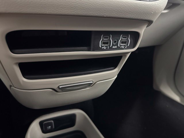 Used 2023 Chrysler Voyager LX FWD image 41
