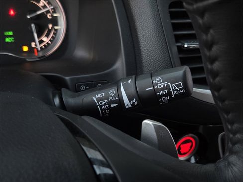 Used 2017 Honda Pilot Touring image 33