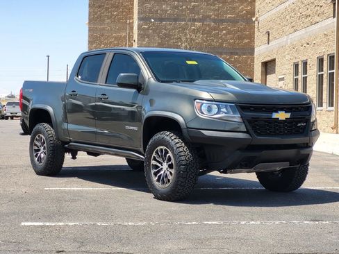 Used 2018 Chevrolet Colorado ZR2 image 2
