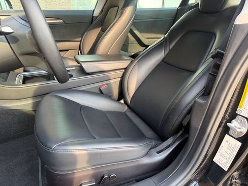 Used 2023 Tesla Model 3 Long Range AWD/4WD image 29