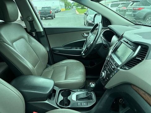 Used 2017 Hyundai Santa Fe AWD w/ Cargo Package image 24