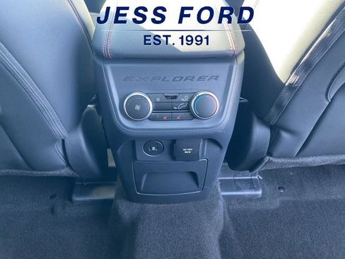 Used 2025 Ford Explorer ST image 14