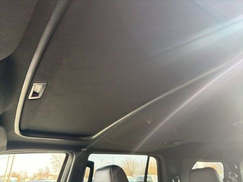 Used 2016 Ford Expedition Limited w/ Equipment Group 301A image 11