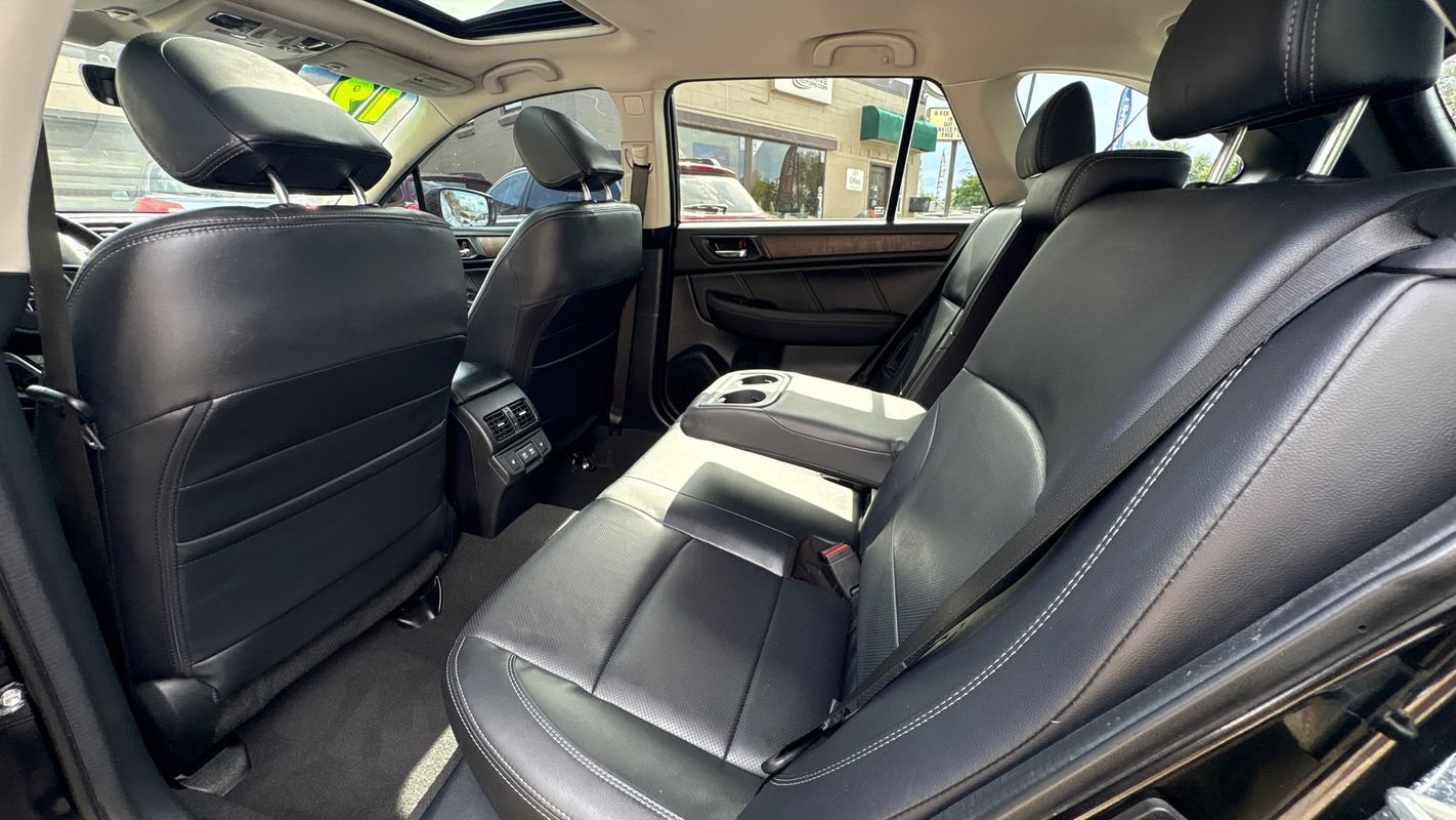 Used 2019 Subaru Outback 2.5i Limited AWD/4WD image 22