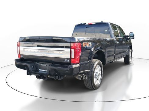 Used 2022 Ford F350 Platinum w/ FX4 Off-Road Package image 6
