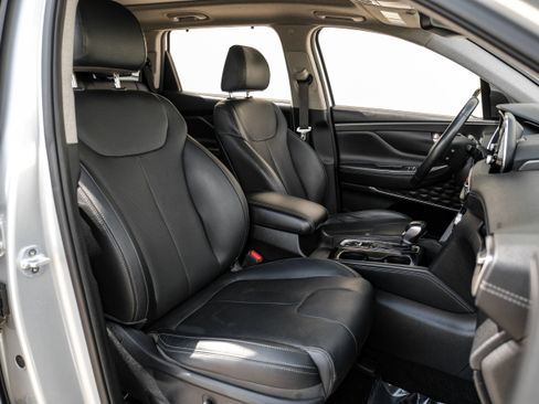 Used 2019 Hyundai Santa Fe AWD image 34