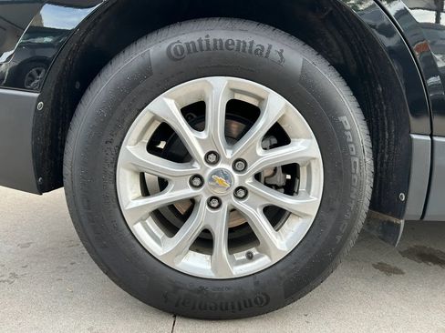 Used 2018 Chevrolet Equinox LS FWD image 26