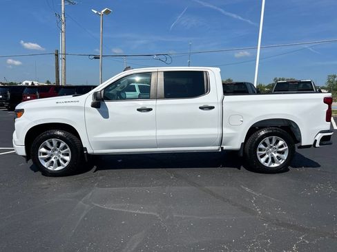 Used 2022 Chevrolet Silverado 1500 Custom RWD image 8