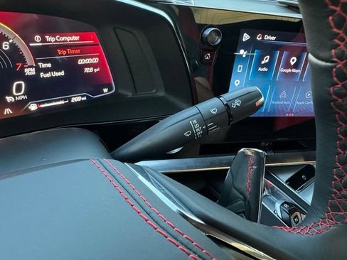 Used 2025 Chevrolet Corvette Stingray Convertible w/ Z51 Performance Package RWD image 27