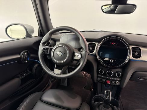 Used 2024 MINI Cooper S FWD image 29