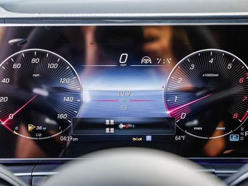 New 2026 Mercedes-Benz GLS 450 4MATIC image 23