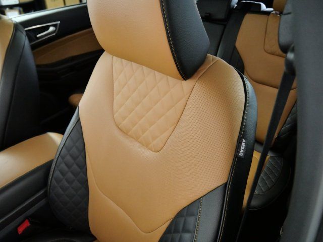 Certified 2024 Ford Edge Titanium w/ Titanium Elite Package AWD/4WD image 16