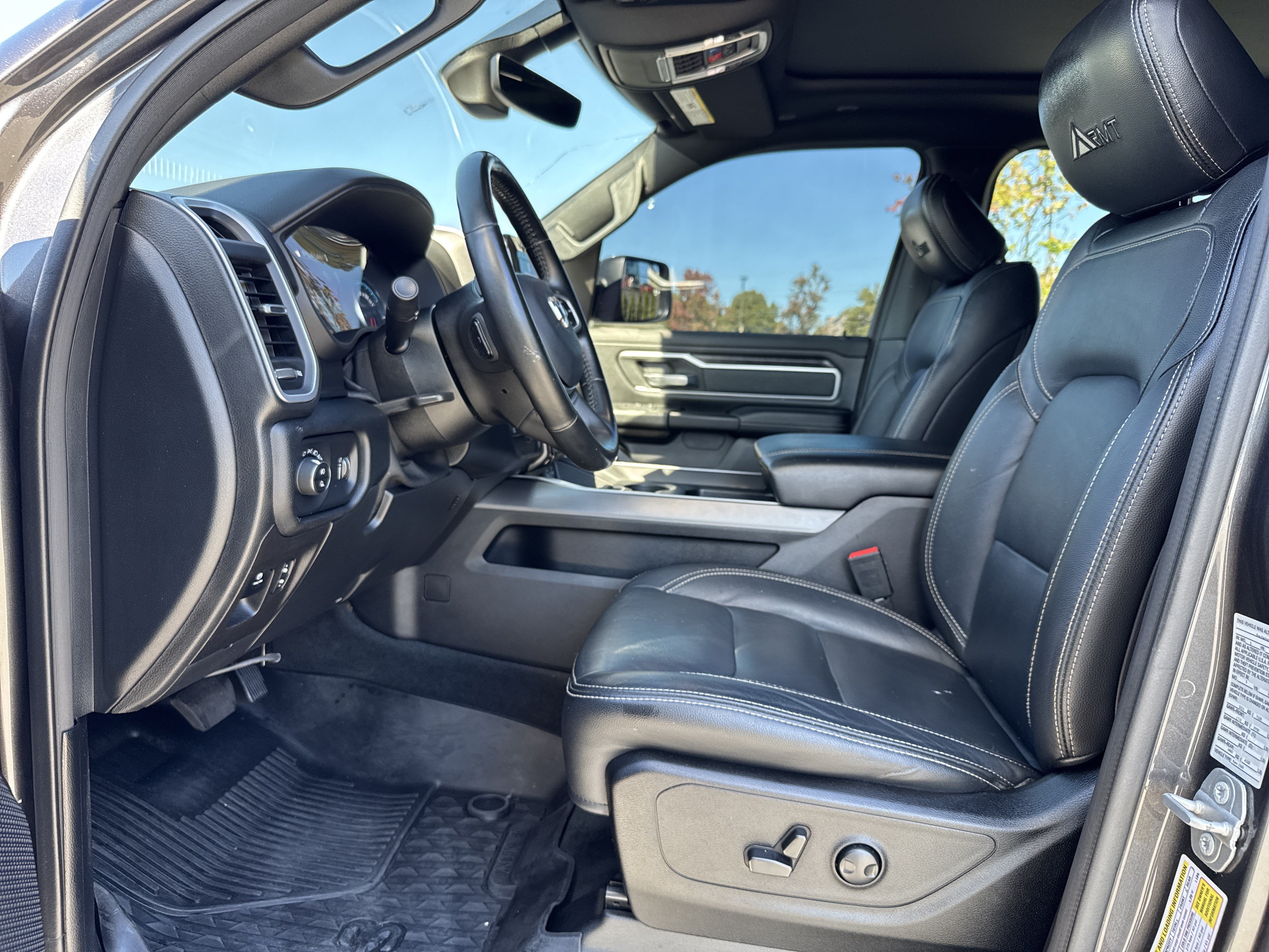 Used 2022 RAM 1500 Big Horn AWD/4WD image 16