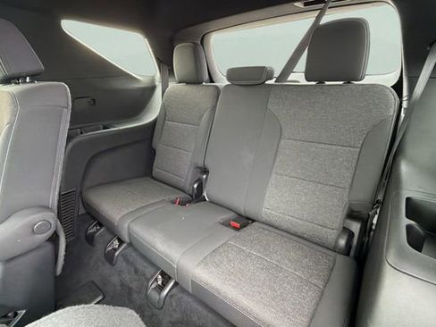 Certified 2024 Chevrolet Traverse LT image 19
