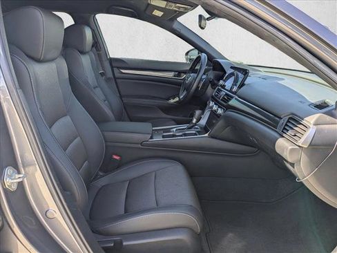 Used 2020 Honda Accord Sport image 19