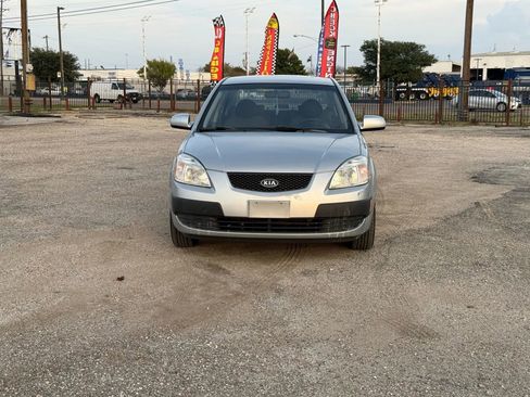 Used 2008 Kia Rio LX image 2