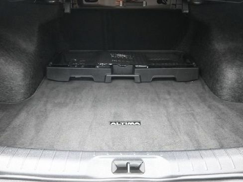 Used 2023 Nissan Altima 2.5 SV image 23