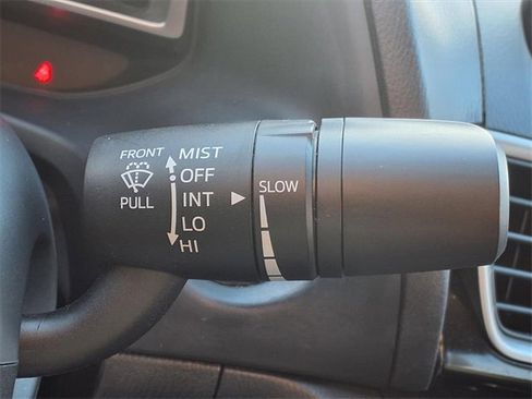 Used 2014 MAZDA MAZDA3 i Touring w/ Technology Package image 14