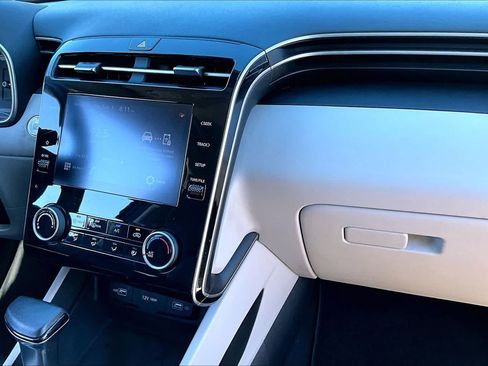 Used 2022 Hyundai Tucson SEL FWD image 15