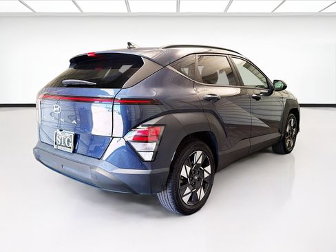 Used 2024 Hyundai Kona SEL FWD image 4