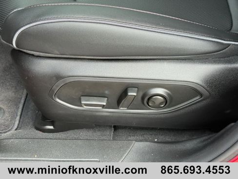 Used 2025 Jeep Wagoneer S Limited AWD/4WD image 11