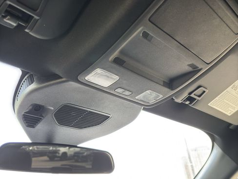 Used 2025 Ford Escape ST-Line FWD image 29