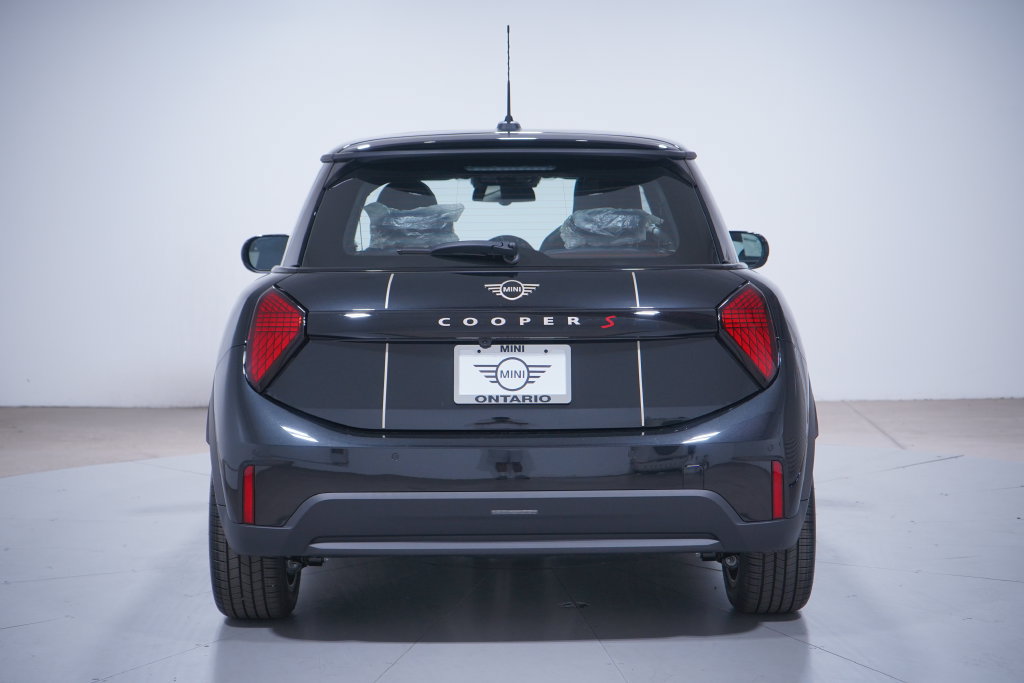 New 2026 MINI Cooper S FWD image 5