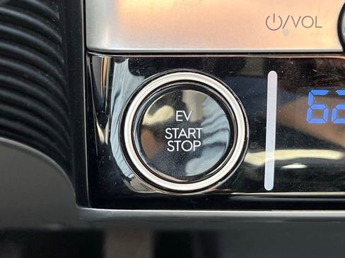 Used 2024 Hyundai Ioniq 5 SEL image 25