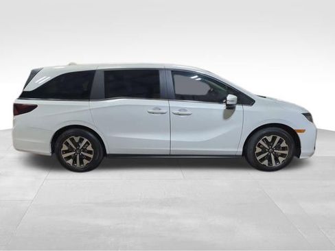 New 2026 Honda Odyssey EX-L image 7
