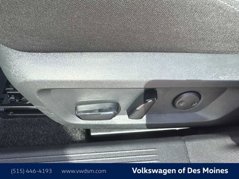 Used 2023 Nissan Rogue SV image 24