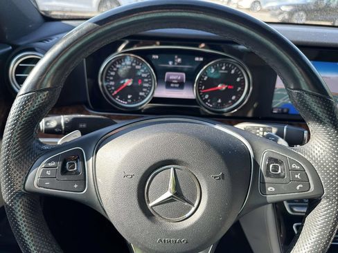 Used 2017 Mercedes-Benz E 300 4MATIC image 24
