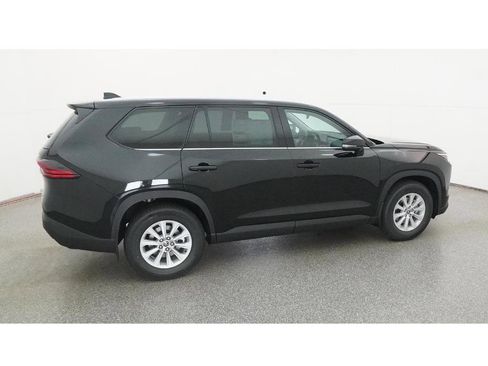 New 2026 Toyota Grand Highlander XLE image 10