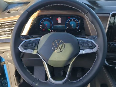 New 2026 Volkswagen Atlas SE image 32