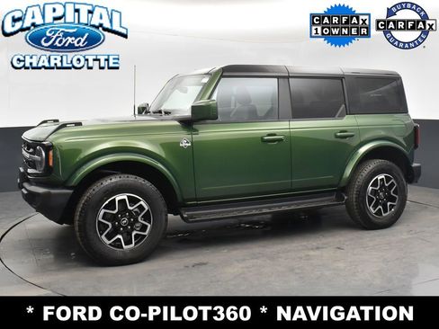 Used 2025 Ford Bronco Outer Banks image 4