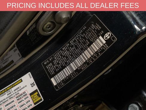 Used 2025 Toyota Corolla LE FWD image 19