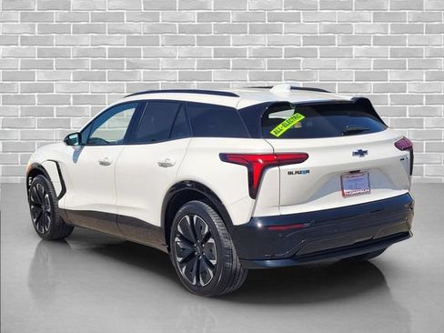 Certified 2024 Chevrolet Blazer EV RS AWD/4WD image 8