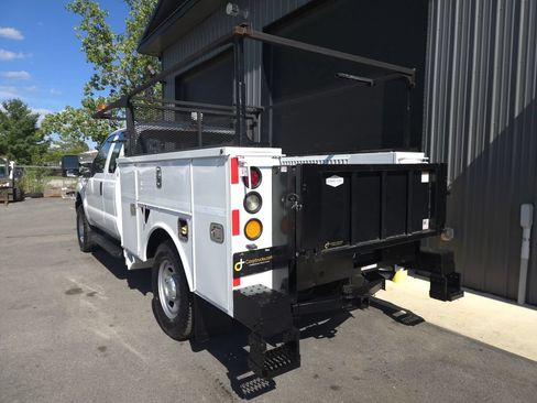 Used 2016 Ford F350 XL AWD/4WD image 3